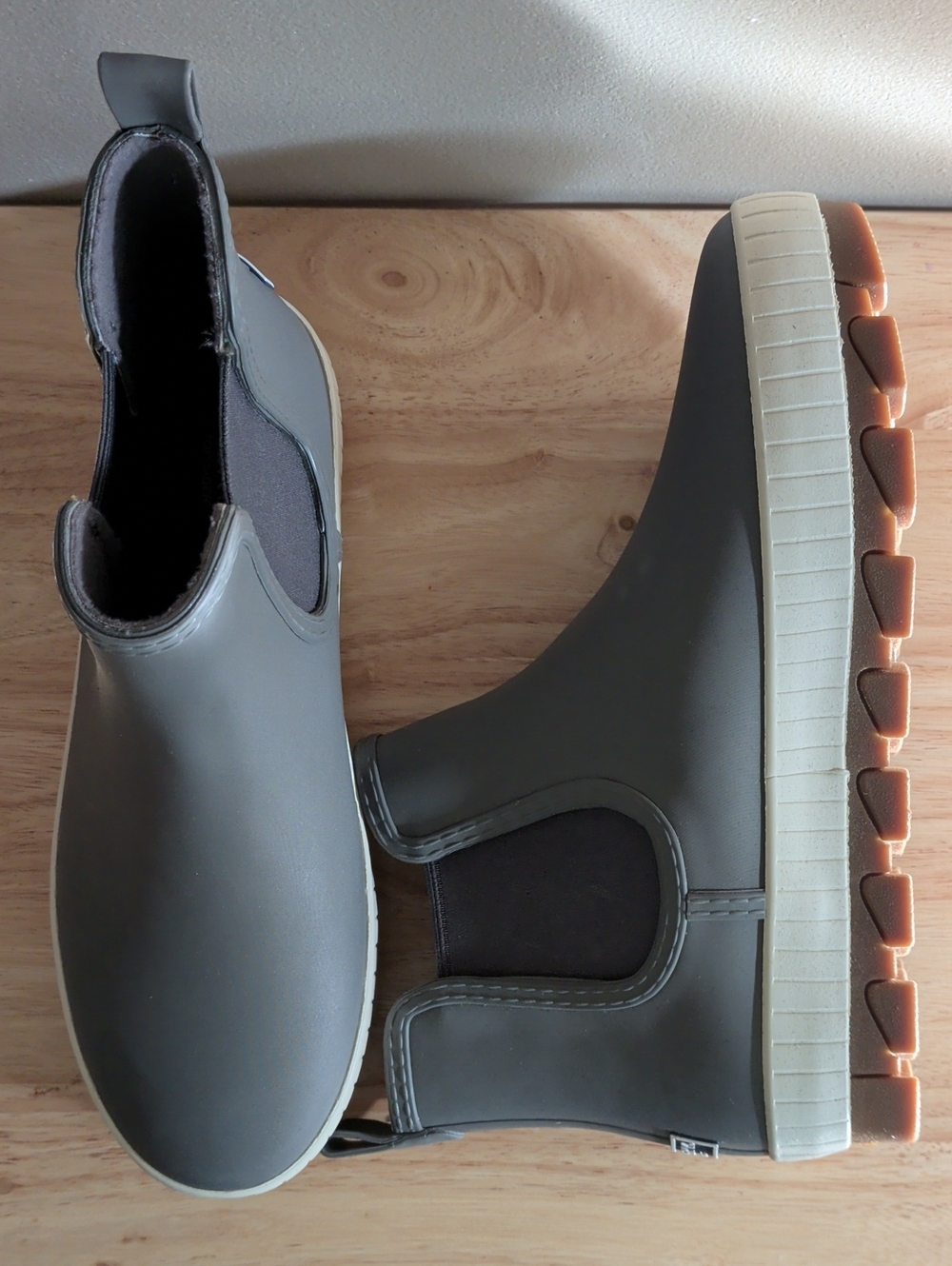 Chelsea Rain Boots in Dark Gray - Slip-On Waterproof Style